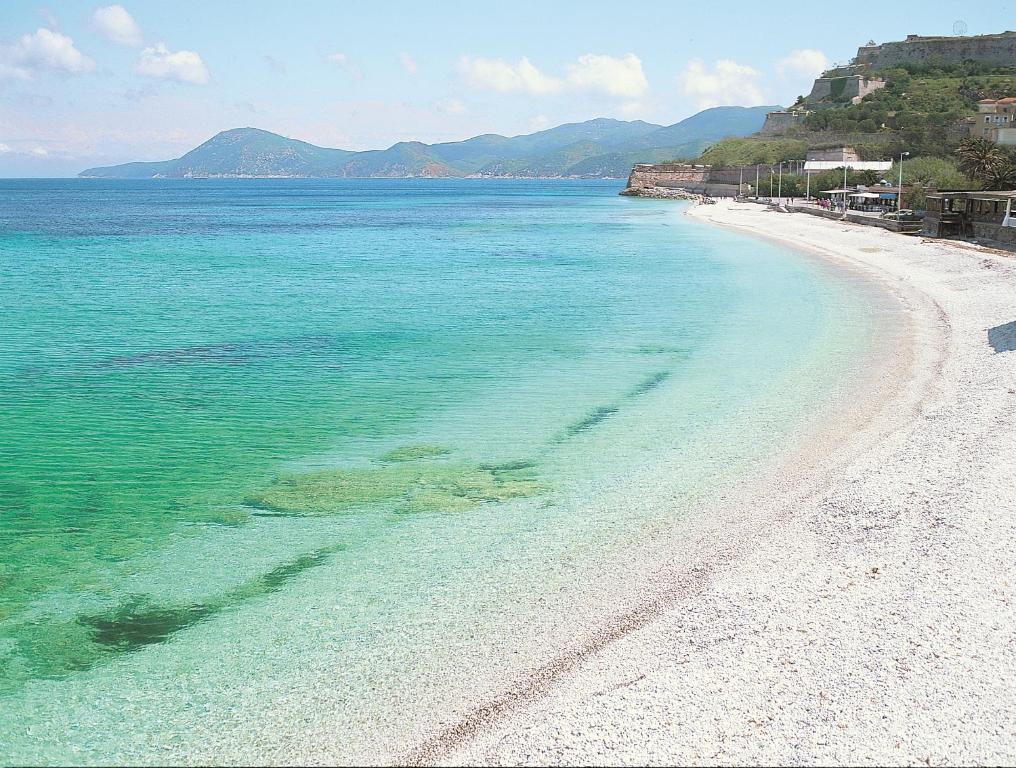 Hotel Crystal Portoferraio Bagian luar foto